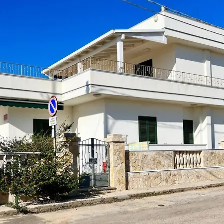 The Front Penthouse 20 M By Salento Prime